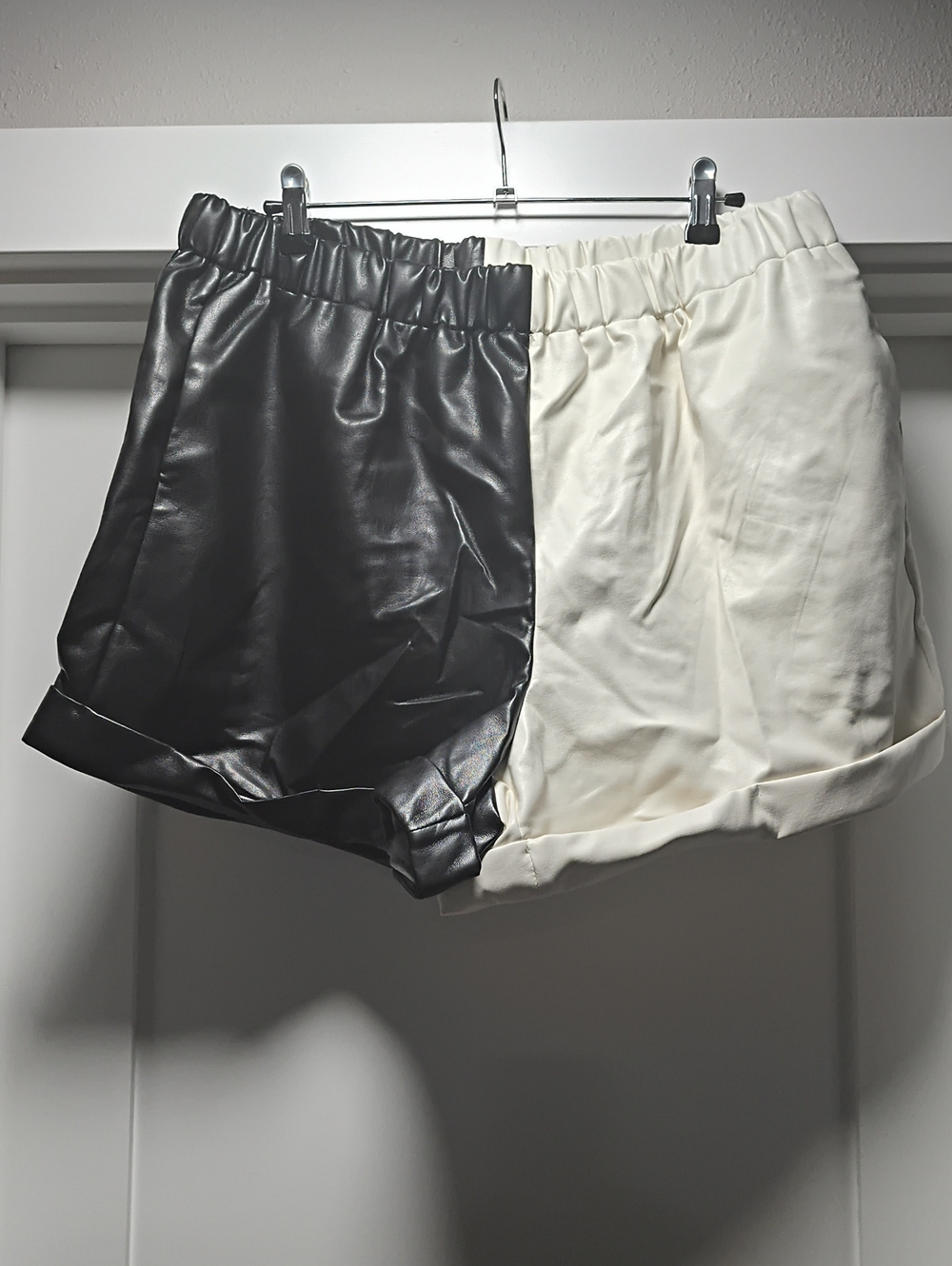 SHEIN Two-Tone Black & Cream Athletic Shorts